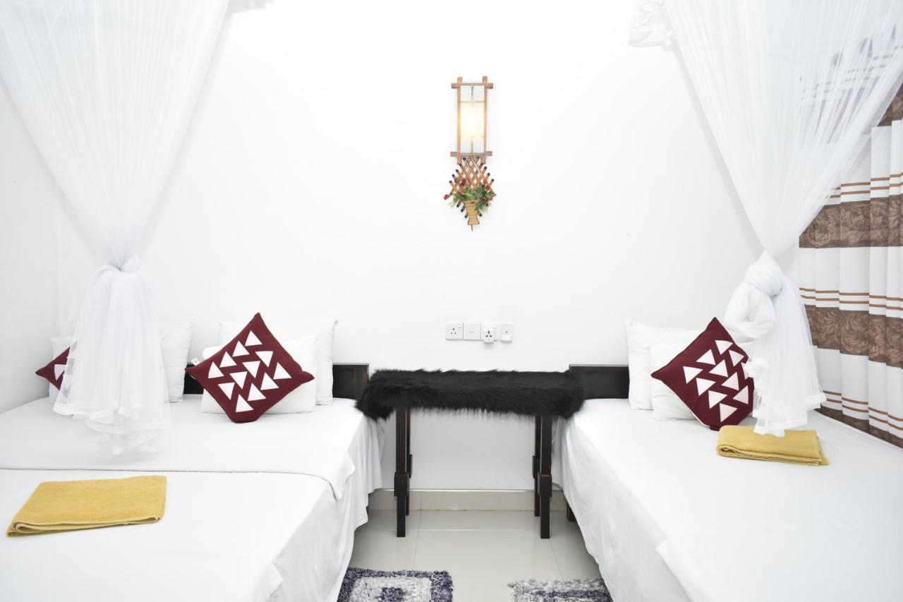 Sigiri Rock Side Home Stay Szigirija Kültér fotó