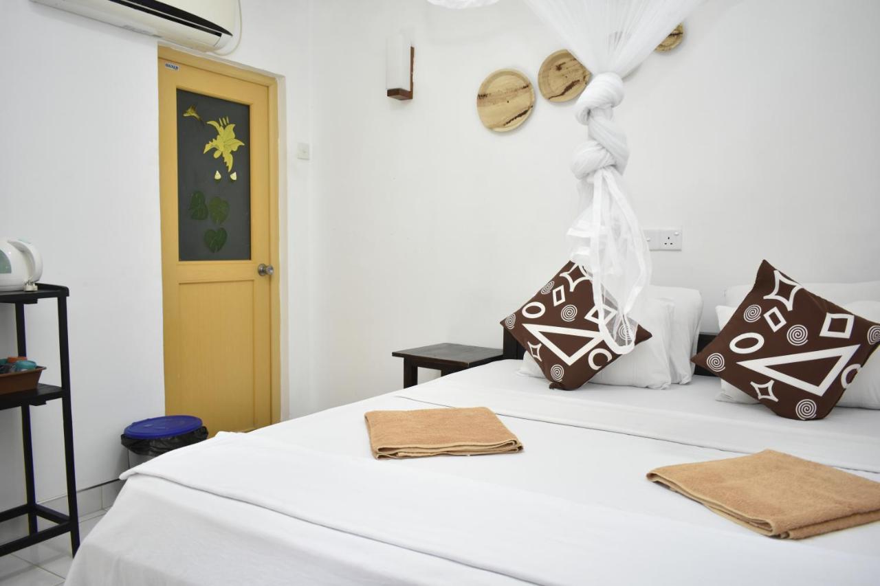 Sigiri Rock Side Home Stay Szigirija Kültér fotó