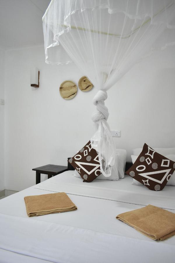 Sigiri Rock Side Home Stay Szigirija Kültér fotó