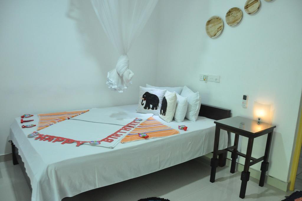 Sigiri Rock Side Home Stay Szigirija Kültér fotó